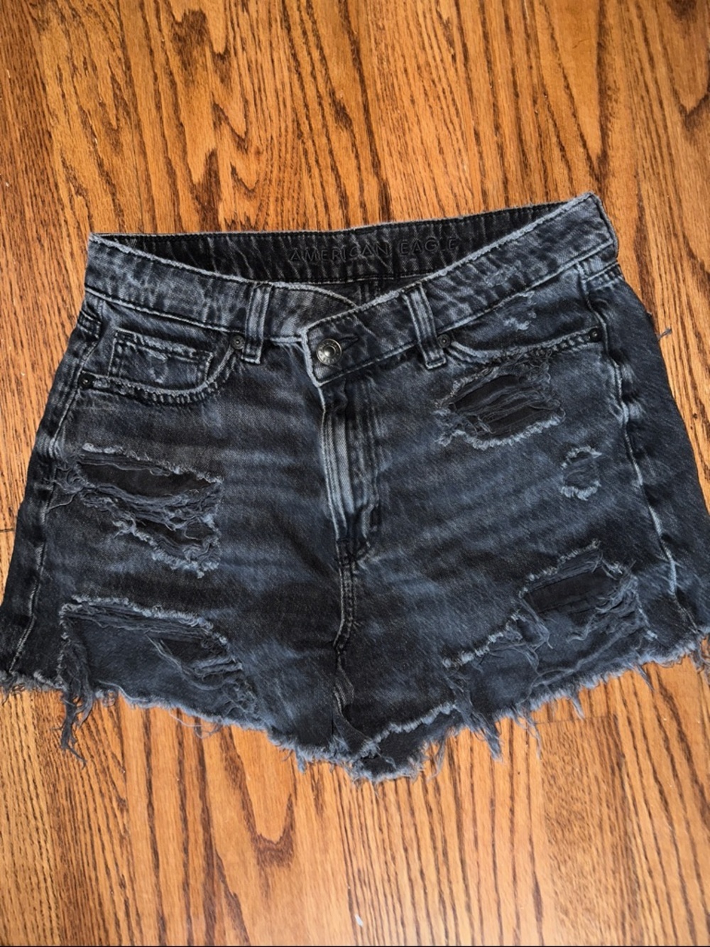 American Eagle Black Denim Mom Shorts - Size 4